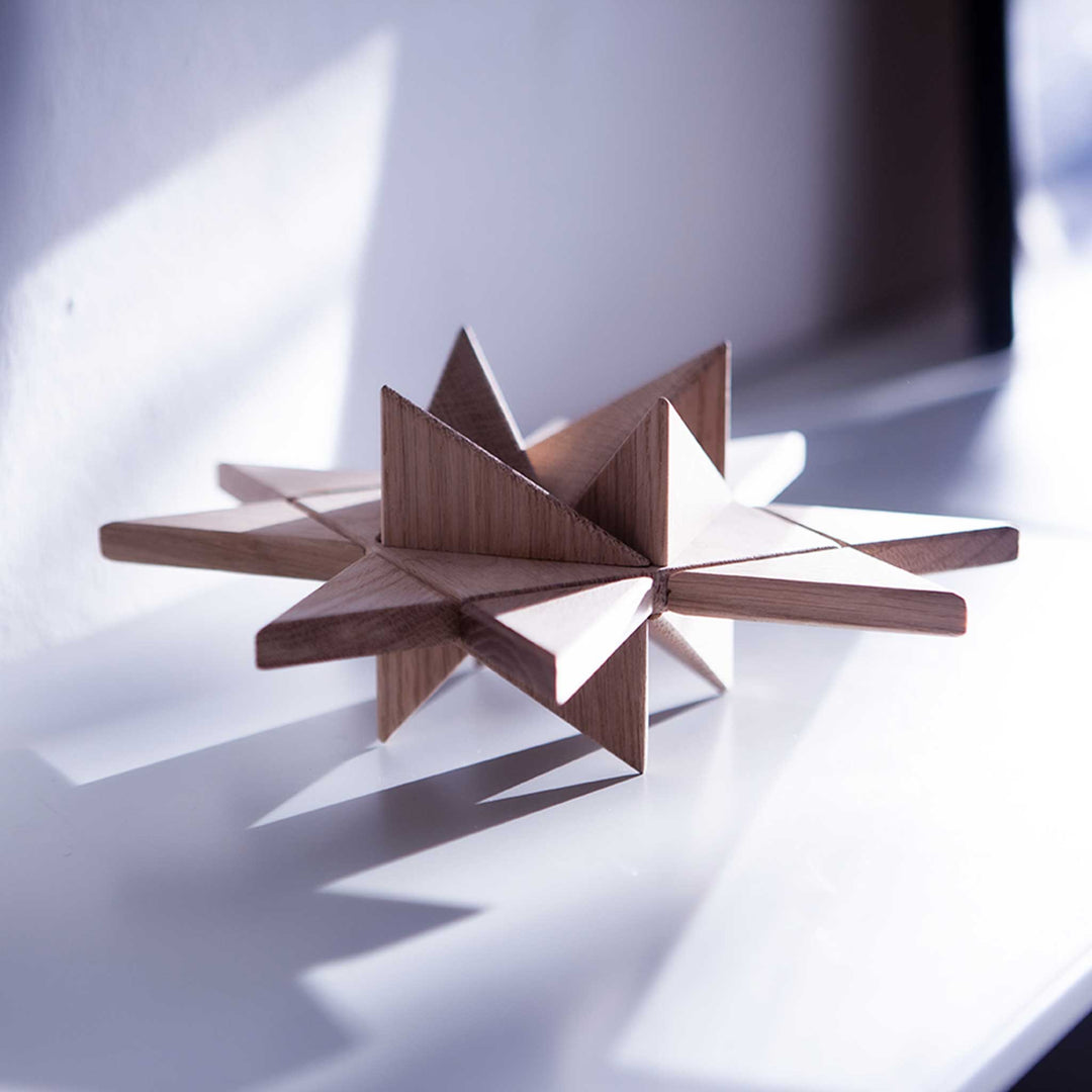 FROEBELSTAR - Wooden STAR - Oak | Jakob Burgsø | boyhood