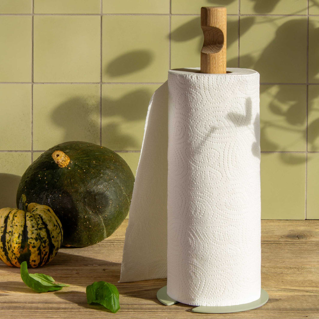 GIVE! - kitchen roll holder | finbeaux