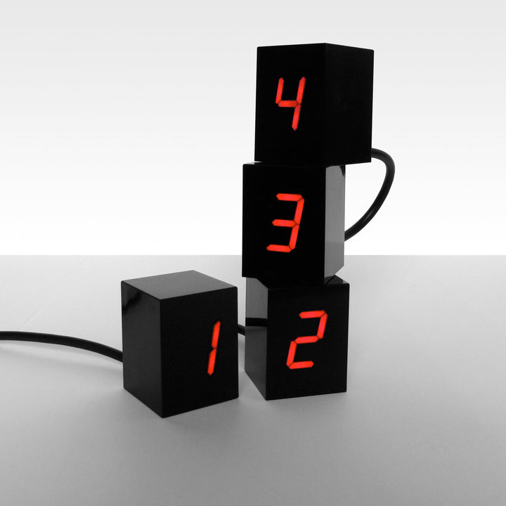 NUMBERS LED ALARM CLOCK - Digitaler Wecker | Jonas Damon | Areaware