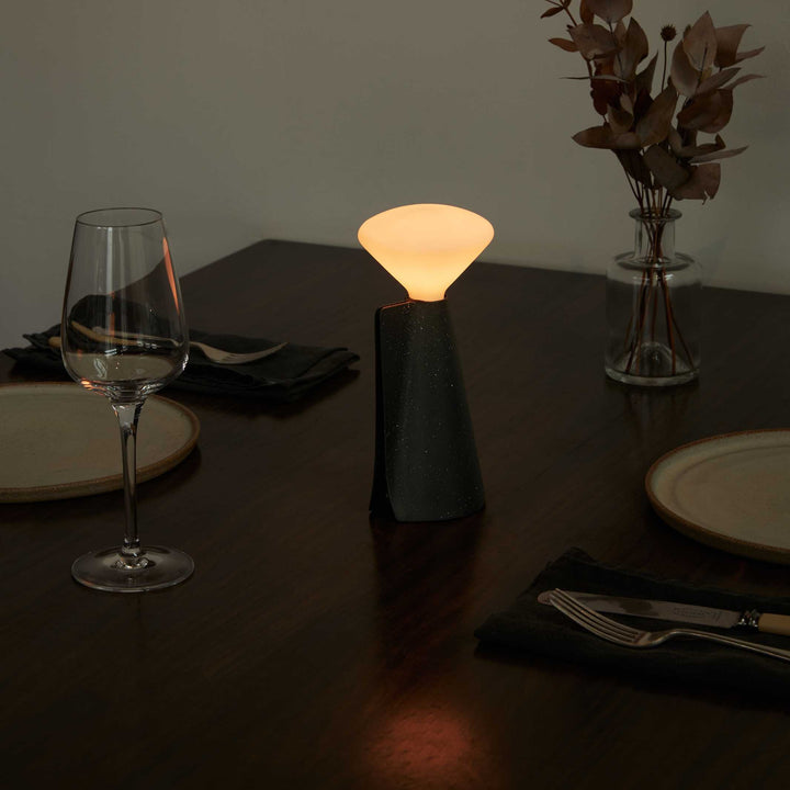 MANTLE - portable lamp - table lamp | tala