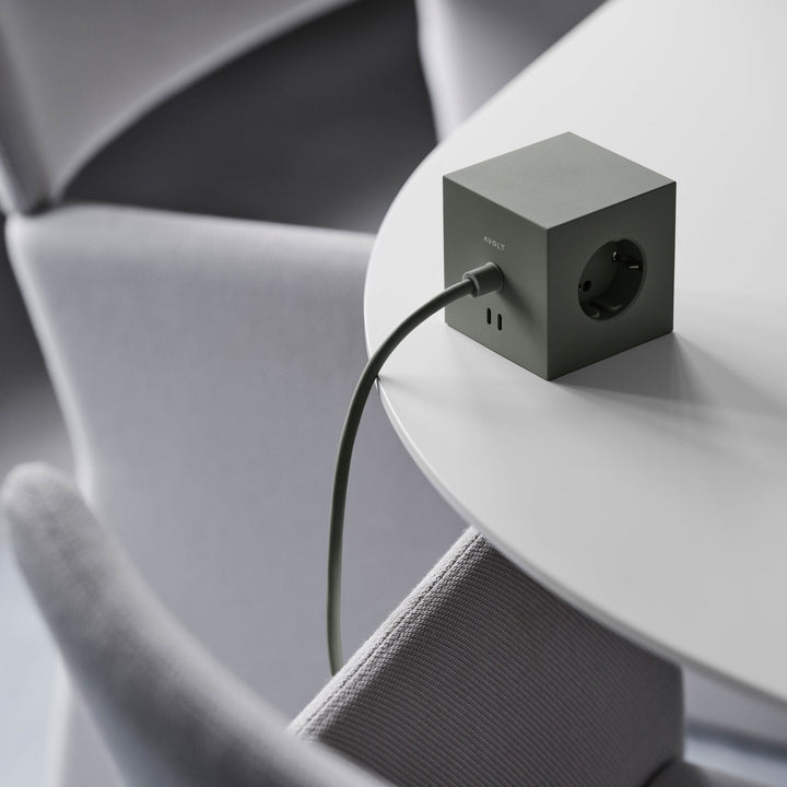 SQUARE 1 - 3-way multiple socket outlet - magnetic, green cube - 2x USB-C 30W & 1.8m connection cable | Avolt