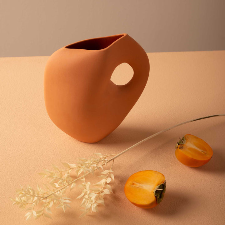 AURA I - Vase aus Keramik | Schneid Studio