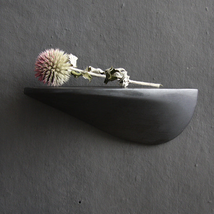 CONCRETE - wall shelf | Formpoet